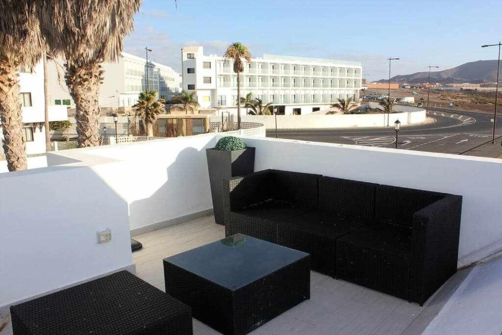 Vila Brisa Marina House By The Sea Corralejo Exteriér fotografie